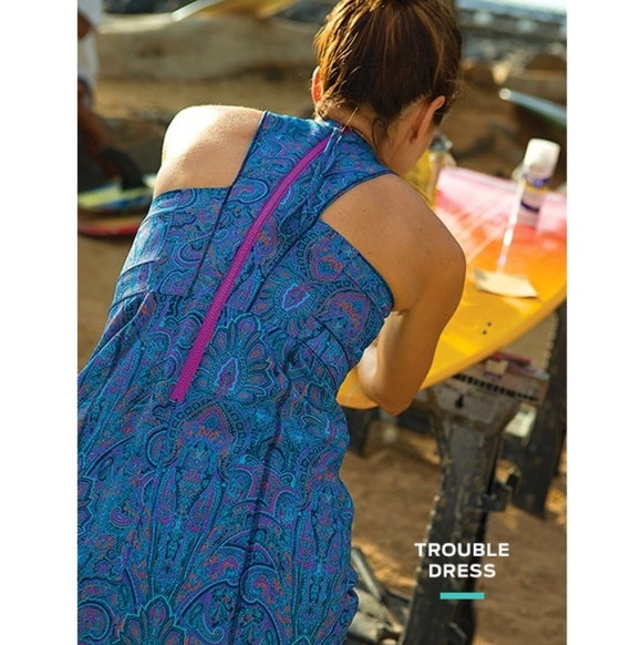 Title nine Dresses & Skirts - Title Nine Trouble Dress Nimblene Sports Bra 140948 Racer Back‎ Pull Zip Paisley